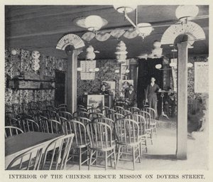 Interno della Missione di Soccorso Cinese in Doyers Street da American Photographer