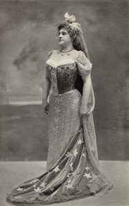 Marcella Sembrich, nel ruolo di Astrifiammante, Regina della Notte, ne "Il flauto magico" (foto b/n)