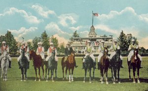 Miami, Florida, 1925 circa: Club House e campo da polo (foto a colori) da American Photographer