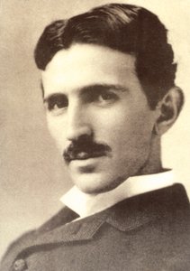 Nikola Tesla (foto b/n) da American Photographer