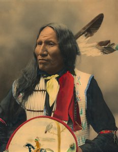 Ritratto del capo Sioux Oglala Strikes With Nose da American Photographer