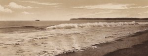 San Diego: Surf a Coronado Beach, Point Loma in lontananza, San Diego (foto b/n) da American Photographer