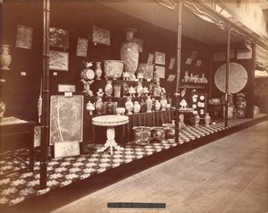 Esposizione di Shippokuwaisha, Sezione giapponese, Esposizione Internazionale del Centenario del 1876, Filadelfia da American Photographer