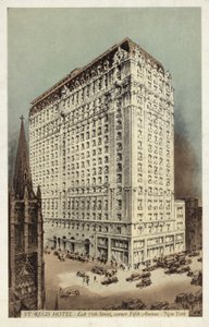 Hotel St Regis, East 55th Street e angolo 5th Avenue, New York City, USA (foto a colori) da American Photographer