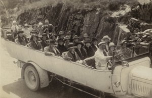 Limousine stretch (foto b/n) da American Photographer