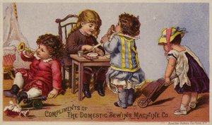 Bambini che giocano e mangiano da American School
