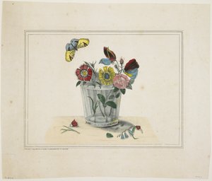 Fiori in un bicchiere, con farfalla