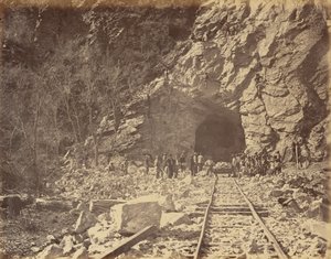 Piastra 39. Estremità della galleria, Canone Weber, 1869 (foto) da Andrew Joseph Russell