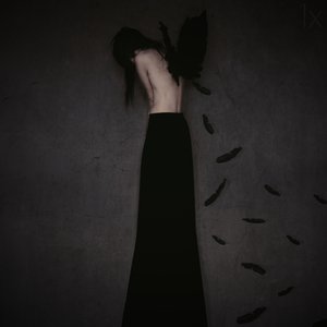 La donna alata addolorata da Anja Matko
