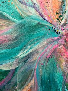 Fioritura astratta dai colori vivaci