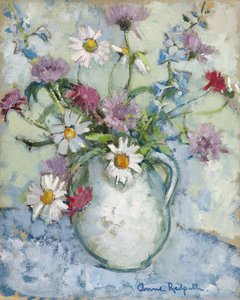 Fiori estivi in una brocca