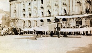 Fotografia da un album personale di un tenente di fanteria durante i primi mesi della Prima Guerra Mondiale da Anonymous Anonymous