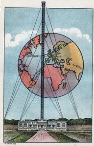 Vista della stazione continentale appartenente alla stazione T.S.F. di Saint Assisi in Francia. Illustrazione anonima del 1925. Collezione privata.
