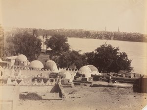 Asyut, vista dalla montagna, c. 1870s -1880 da Antonio Beato