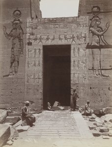 Philae, vista ravvicinata da sud dell
