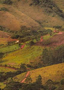 Montanhas de Minas, Brasile, 2023 (foto) da Antonio Schubert