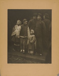 Una folla mista, Old Chinatown - San Francisco da Arnold Genthe