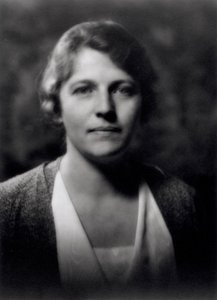 Pearl Buck da Arnold Genthe