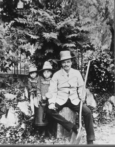 Autoritratto di August Strindberg, con i suoi figli in campagna