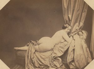 Nudo accademico, sdraiato su un divano, c. 1855