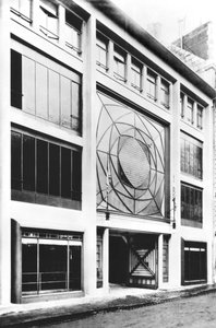 Garage in Rue de Ponthieu, progettato da Auguste Perret (1874-1954) 1906 (foto b/n)