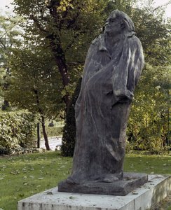 Monumento a Honoré de Balzac (1799-1850) da Auguste Rodin