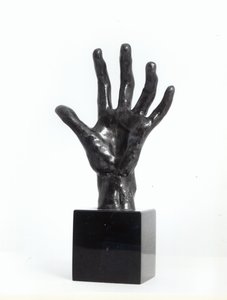 La mano, fusa da Georges Rudier, Parigi da Auguste Rodin