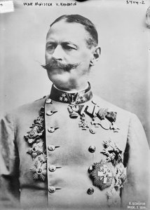 Ministro della Guerra V. Krobatin, 1914 da Austrian Photographer