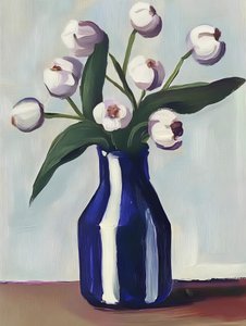 Fiori bianchi in un vaso blu