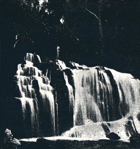 Cascata sul Rio Dourado Lencoes, 1895
