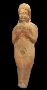Figurina di donna nuda. Terracotta, Babilonia, II millennio a.C. Museo de la Castre, Cannes