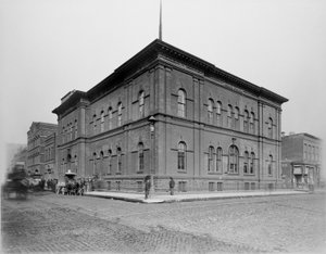Stazione di Polizia di Harrison Street, Chicago, Illinois, USA, c.1900 da Barnes and Crosby