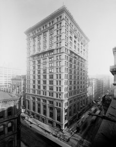 Tribune building, Chicago, Illinois, USA da Barnes and Crosby