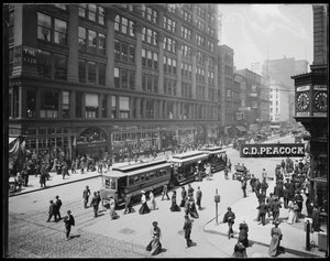 Vista del Fair Store su State Street, Chicago, Illinois, USA, c.1905 (foto in b/n) da Barnes and Crosby
