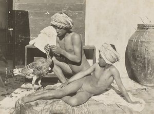 [Due giovani nudi con tacchino] da Baron Wilhelm von Gloeden
