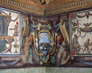 Sala del Granduca di Toscana, dettaglio del fregio raffigurante i segni dello zodiaco, il rinoceronte (dettaglio)