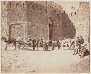 Porta Durani, carretto di Heyland e muli da soma, che mostrano i diversi tipi di selle da soma, Kandahar da Benjamin Simpson