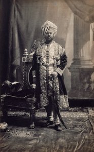 Maharaja Jagatjit Singh di Kapurthala, c.1903 da Bourne & Shepherd