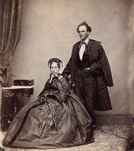 [Senatore e signora James Henry Lane], 1861-66 da Brady and Co