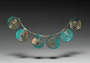 Elementi di una collana, c.1400-1300 a.C. da Bronze Age