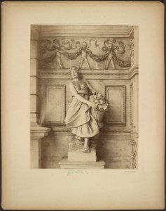 Statua