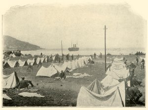 San Paolo nella baia, sparando sopra la cima della collina...24 giugno, Guerra ispano-americana, 1898 da Burr McIntosh