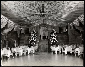 Sala di ricevimento al Ritz-Carlton Hotel, 1915 o 1916
