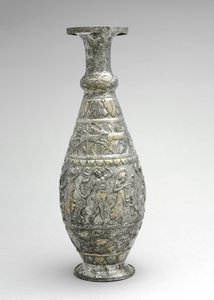 Brocca con scene di caccia, frutti di mare e vino, fine 300 da Byzantine