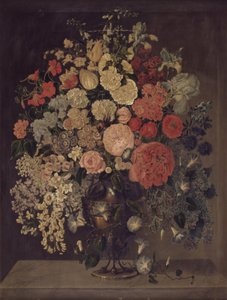 Un Grande Vaso con Fiori