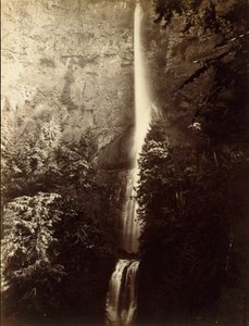 Cascata Multnomah, Fiume Columbia