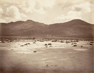 Veduta della strada verso il tunnel di Sutro, 1875, stampato ca. 1876 da Carleton Emmons Watkins