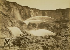 [Scavi di Malakoff, Contea di Nevada, California]. da Carleton Watkins
