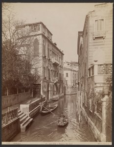 Rio delle Erbe and Van-Axel Palace da Carlo Naya