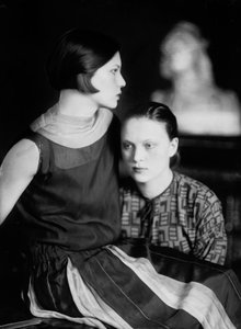 Ritratto di Wanda e Marion Wulz, Trieste, c.1920